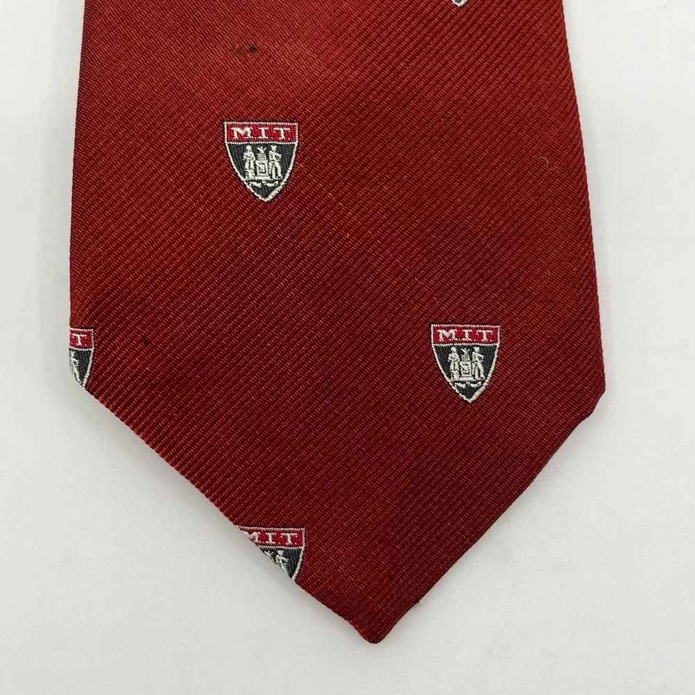 Vtg 90s Rivetz of Boston Tie Mens Silk MIT Crest Logo Burgundy Red Necktie Ivy